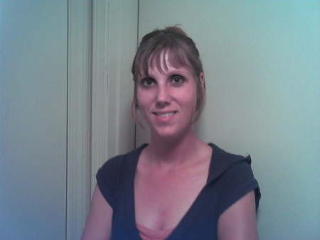 Sandy Hurt Photo 22