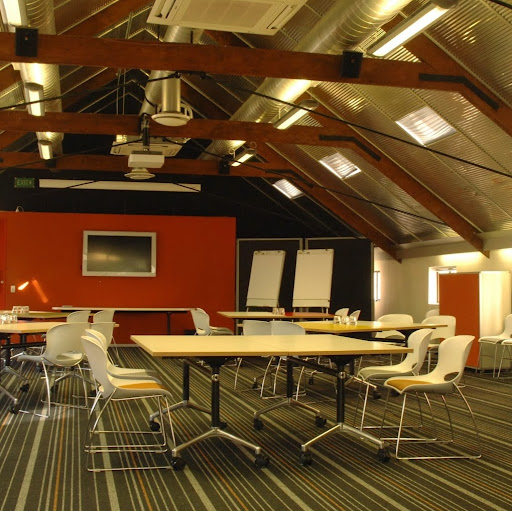 Stacey Hutchinson Photo 6