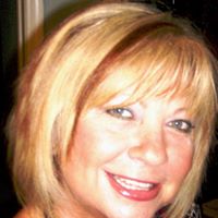 Linda Logan Photo 24