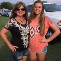 Lori Montgomery Photo 45