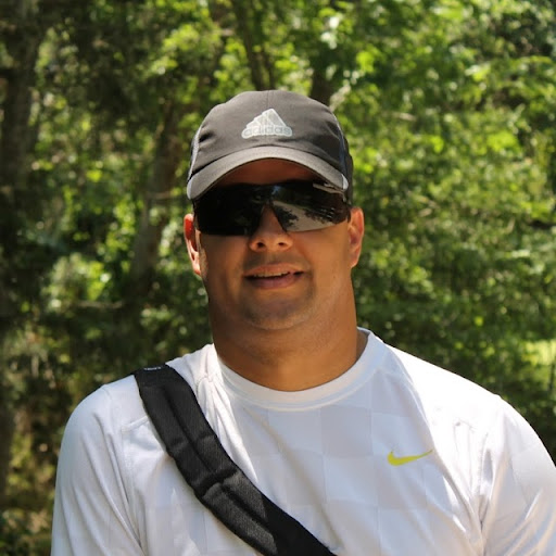 Luis Lugo Photo 26