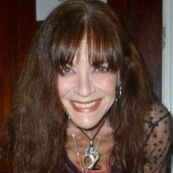 Annie Gordon Photo 12