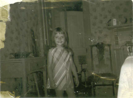Rebecca Barr Photo 25