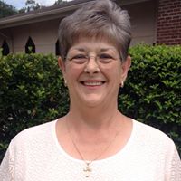 Valerie Carpenter Photo 18