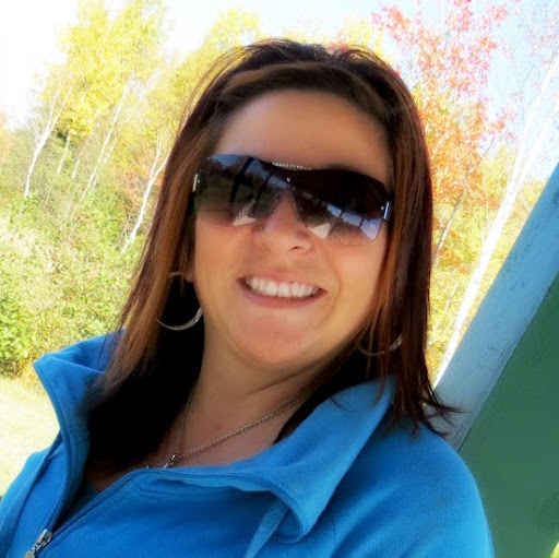 Rachel Clement Photo 8