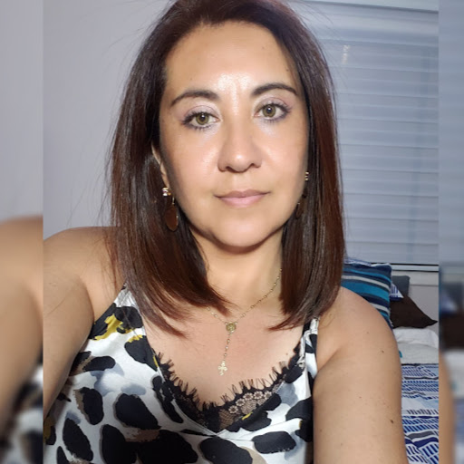 Elsa Vargas Photo 8