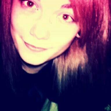Brittany Cain Photo 7