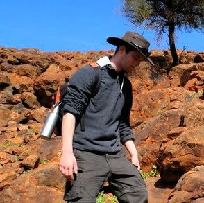Aaron Hughes Photo 15