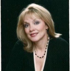 Inga Smith Photo 15