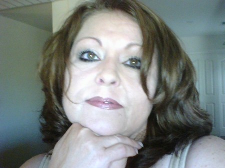 Gina Lloyd Photo 24