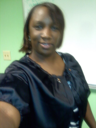 Gwendolyn Robinson Photo 23