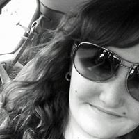 Elizabeth Hoffman Photo 7