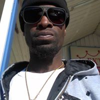 Marlon Howard Photo 8