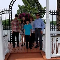 Laura Gonzales Photo 27