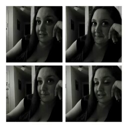 Sara Mooney Photo 7