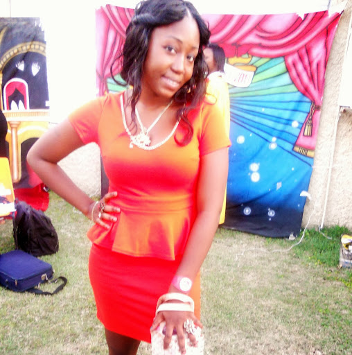 Shelly Watkins Photo 28
