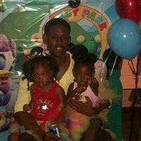 Julius Davis Photo 28