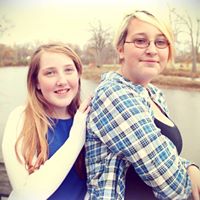 Laura Meeks Photo 13
