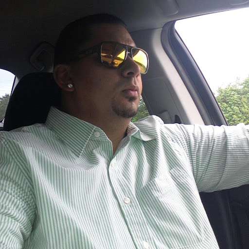 Lazaro Fernandez Photo 34