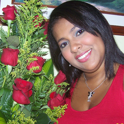 Elizabeth Perea Photo 7