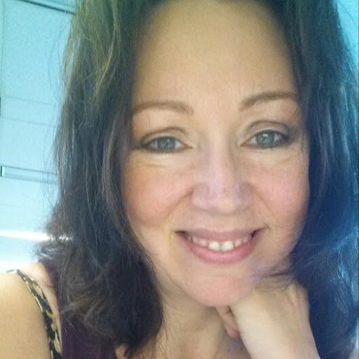 Kathleen Hardy Photo 20