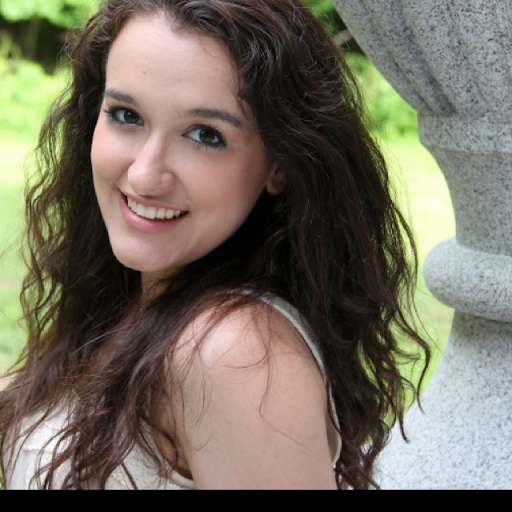 Sara Curtis Photo 13