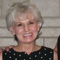 Laura Wagner Photo 7