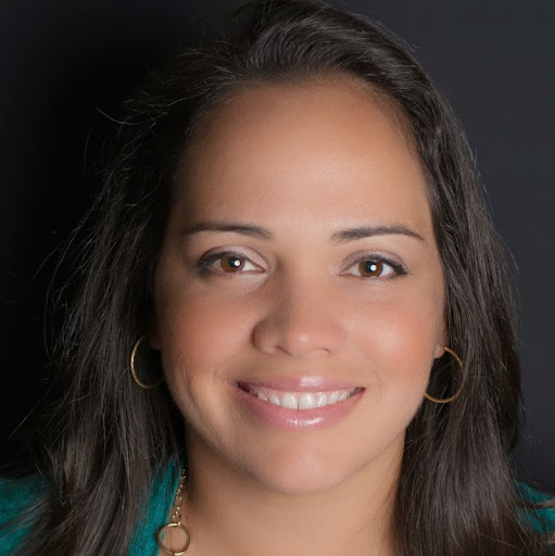 Araceli Gonzalez Photo 25