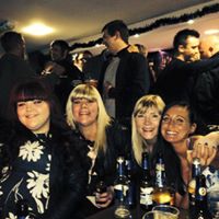 Carole Hendry Photo 10