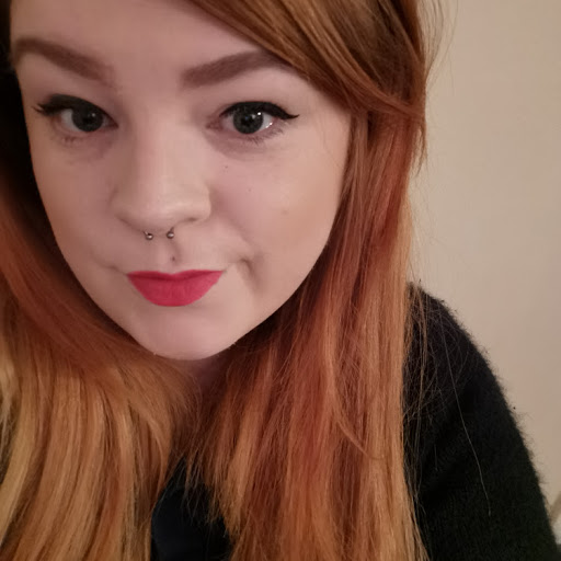 Samantha Turner Photo 27