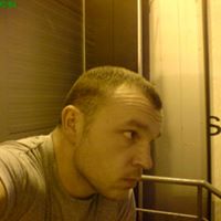 Robert Kadlec Photo 7