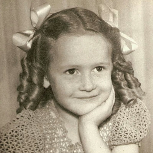Deanna Wells Photo 45