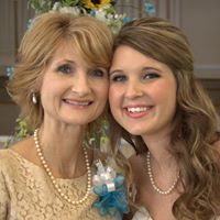 Linda Calvert Photo 40