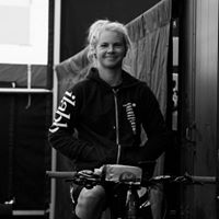 Tracey Hannah Photo 15