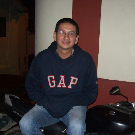 Cesar Becerra Photo 26