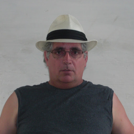 Frank Garcia Photo 25