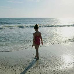 Jessica Polk Photo 17