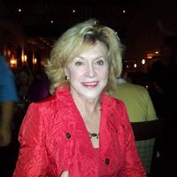 Dorothy Robertson Photo 32