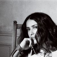 Elizabeth Loveless Photo 6