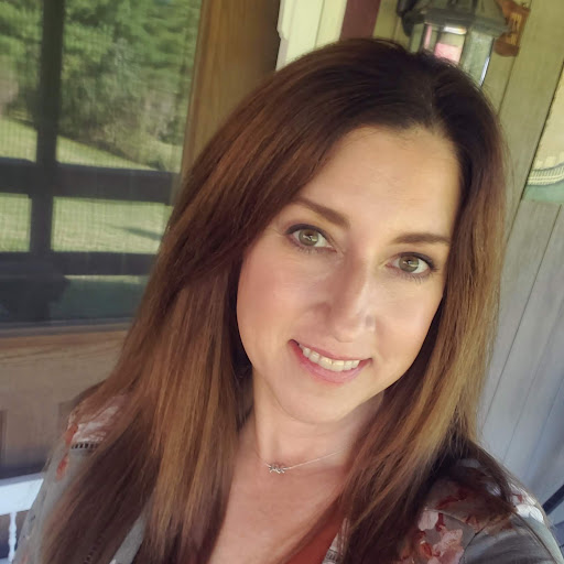 Lisa Mount Photo 17