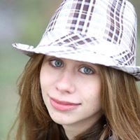 Megan Willoughby Photo 38