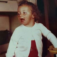 Pamela Sampson Photo 11