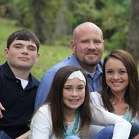 Kimberly Hartmann Photo 15