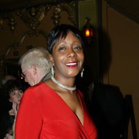Helen Hudson Photo 30