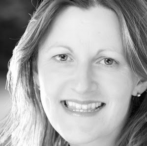 Julie Dawson Photo 20