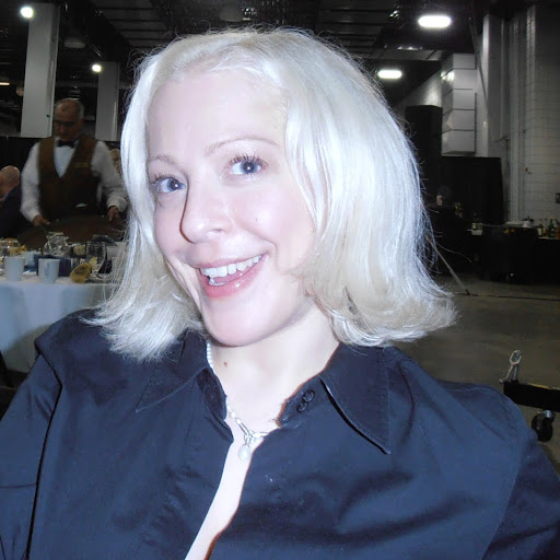 Sara Bernstein Photo 29