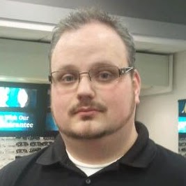 Kris Anderson Photo 28