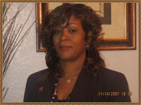 Sylvia Thomas Photo 23
