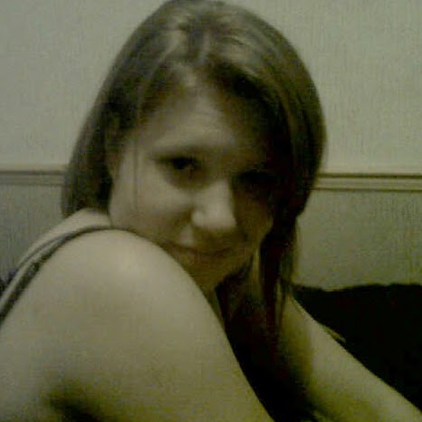 Laura Wise Photo 18