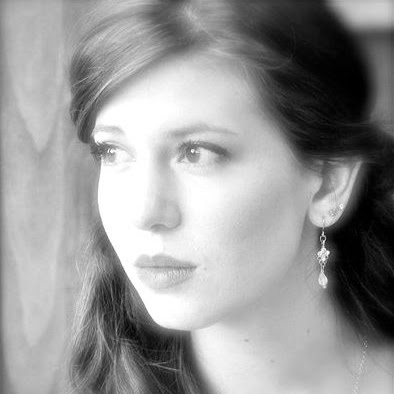 Julie Thornton Photo 23